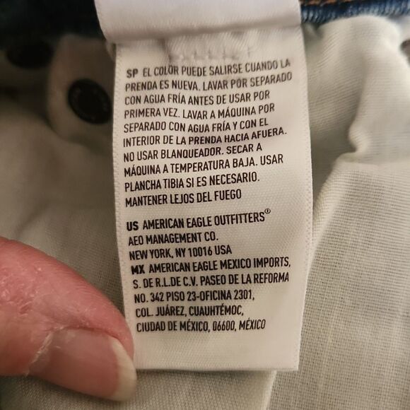 American Eagle Next Level Stretch Curvy Hi-Rise Mini Denim Skirt Size 2 - Picture 8 of 9